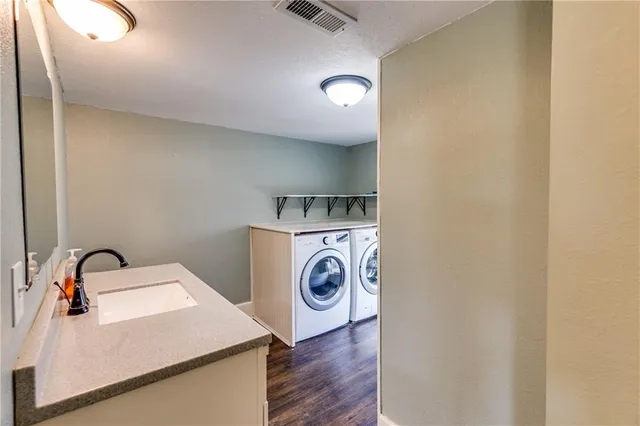 $274,000 | 39635 Pleasant Valley Road, Lane, KS 66042