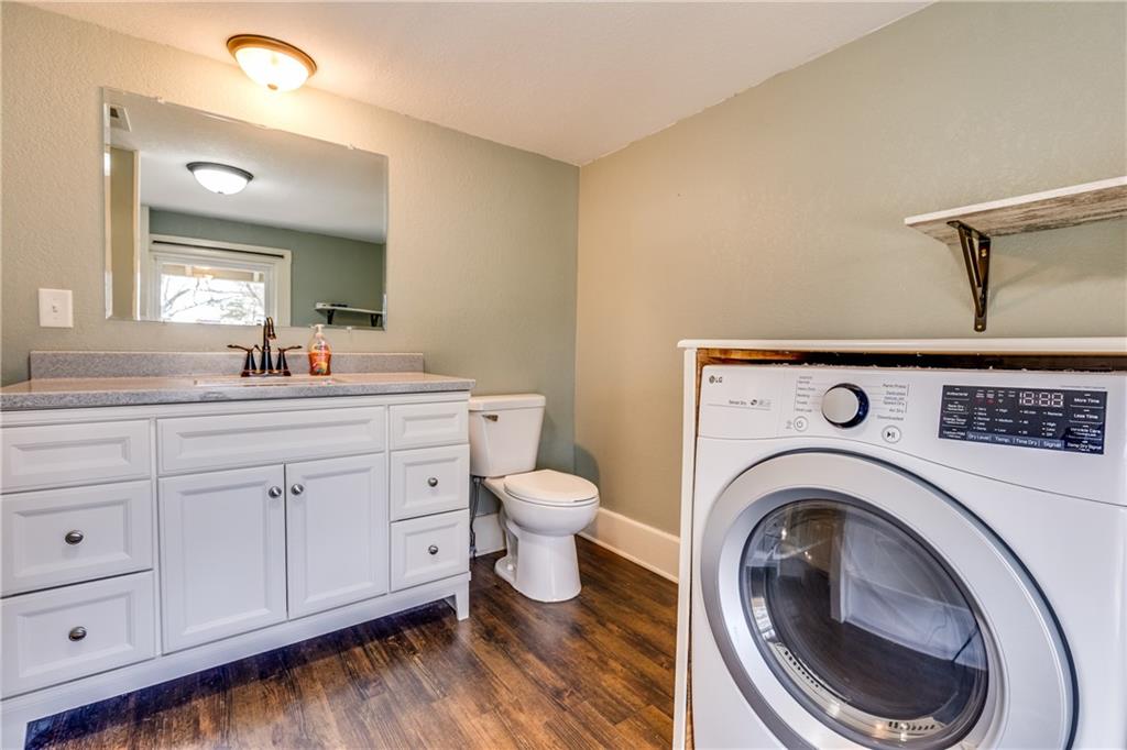 39635 Pleasant Valley Road Lane, KS 66042 - Photo 41 of 49