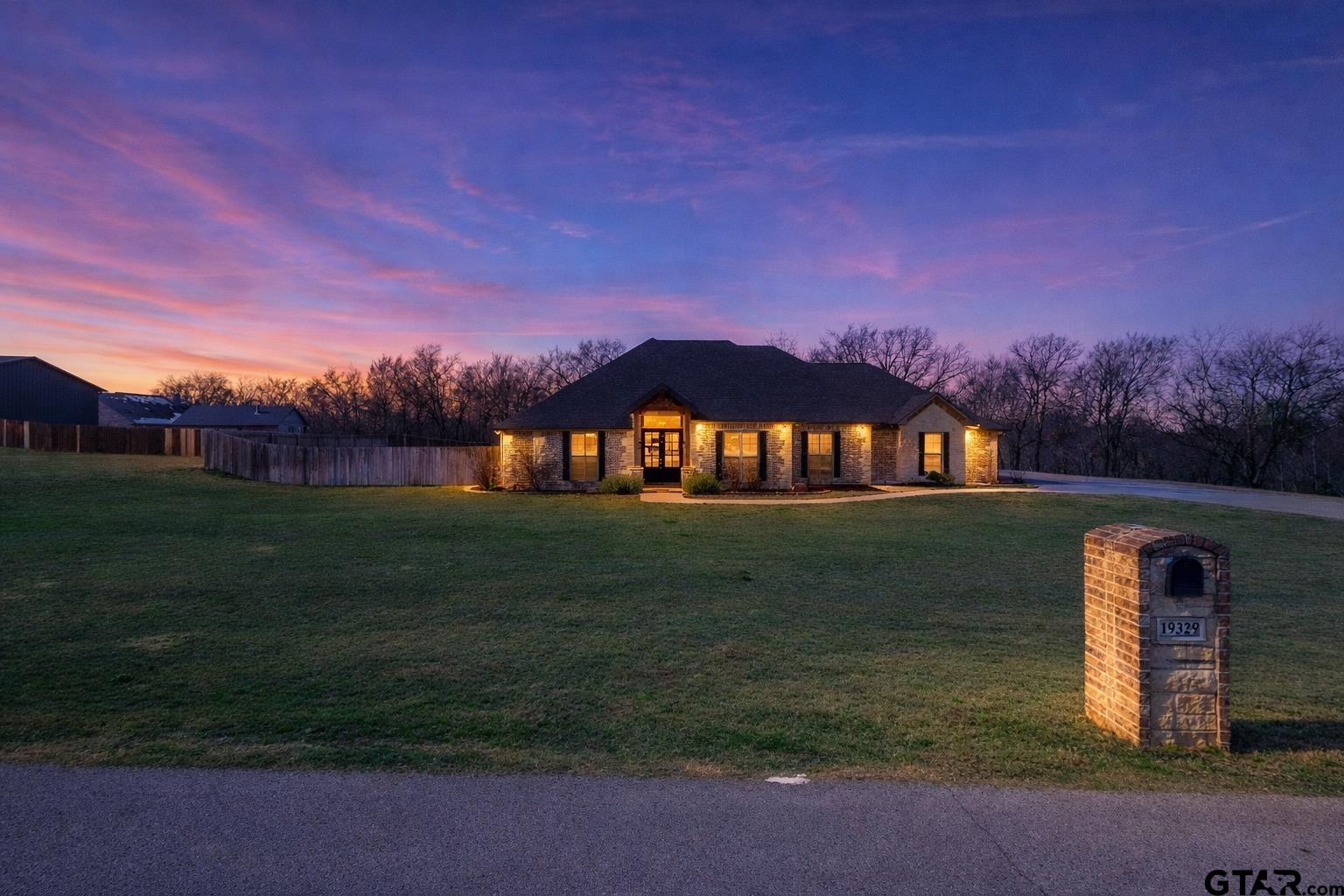 19329 Brittni Rae Court Lindale, TX 75771 - Photo 4 of 45