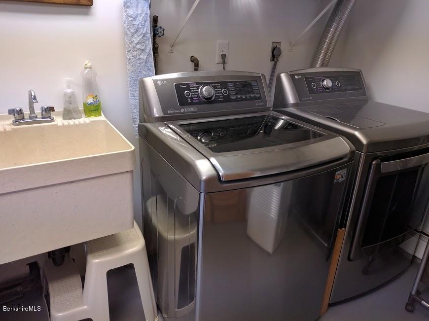 5 Long Pond Road Housatonic, MA 01236 - Photo 24 of 31 Washer & Dryer