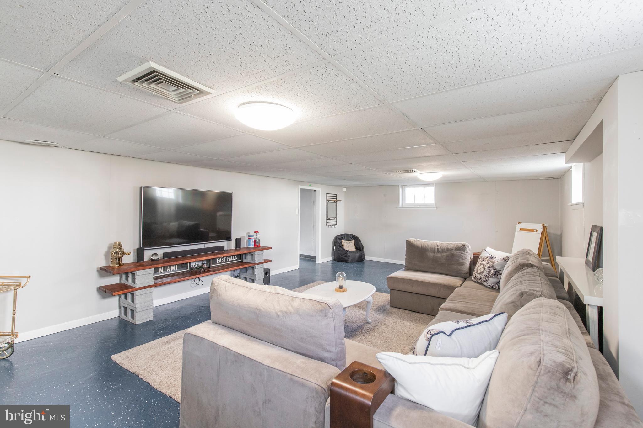 2950 Old Cedar Grove Road Broomall, PA 19008 - Photo 23 of 35 Partially finished basement with wet bar + 1/2 BA