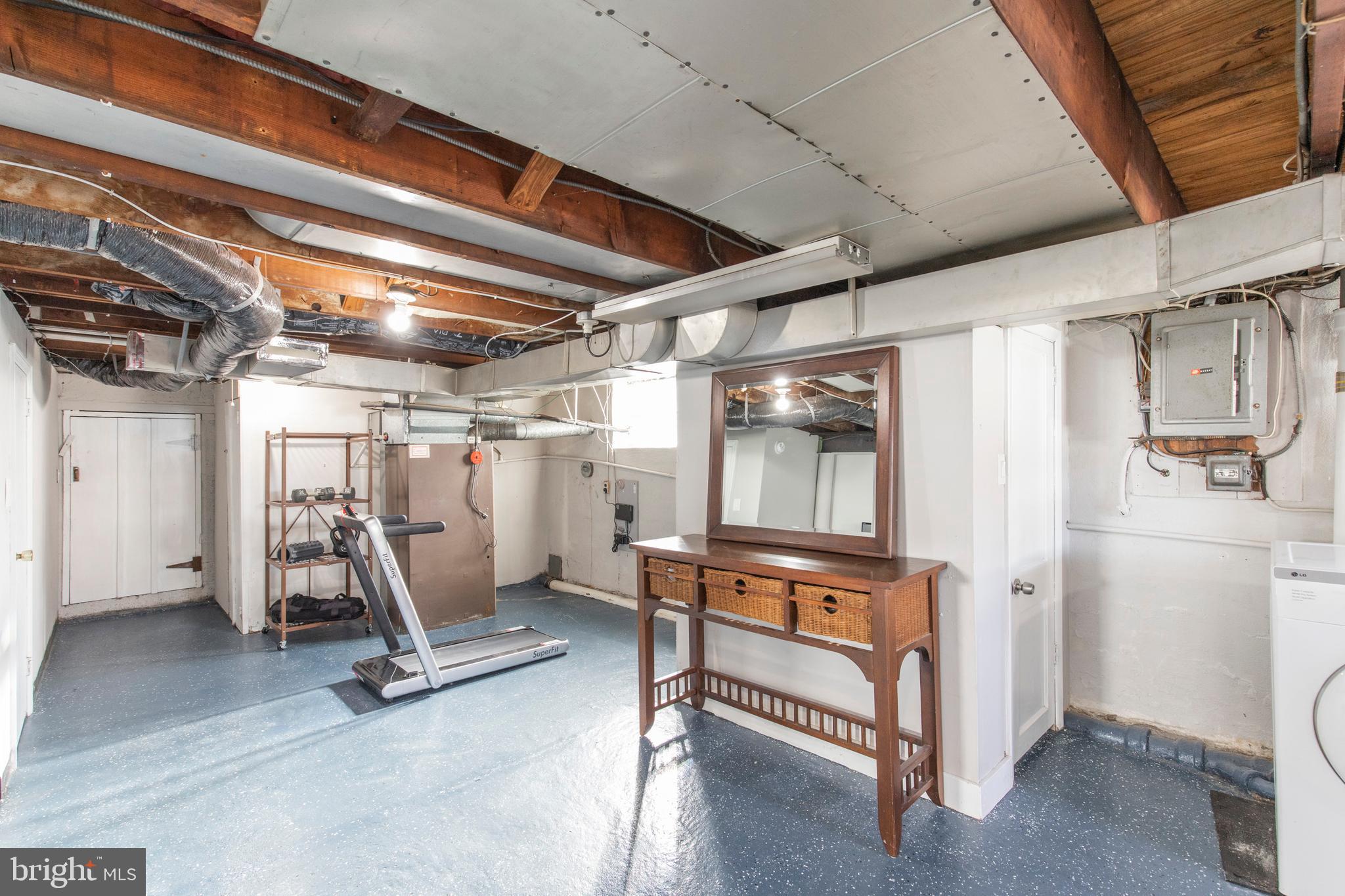 2950 Old Cedar Grove Road Broomall, PA 19008 - Photo 25 of 35 Laundry - storage area (half ba on this level)