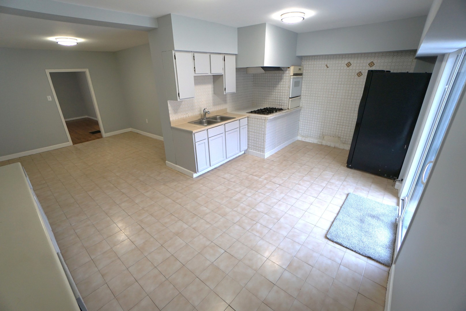 4855 North Ridgeway Avenue Chicago, IL 60625 - Photo 8 of 46 Gallery Image 8