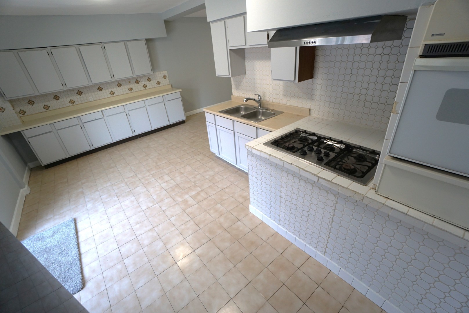 4855 North Ridgeway Avenue Chicago, IL 60625 - Photo 9 of 46 Gallery Image 9