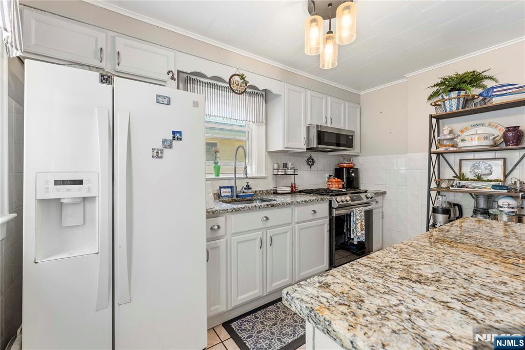 24 Robertson Road West Orange, NJ 07052 - Photo 10 of 27