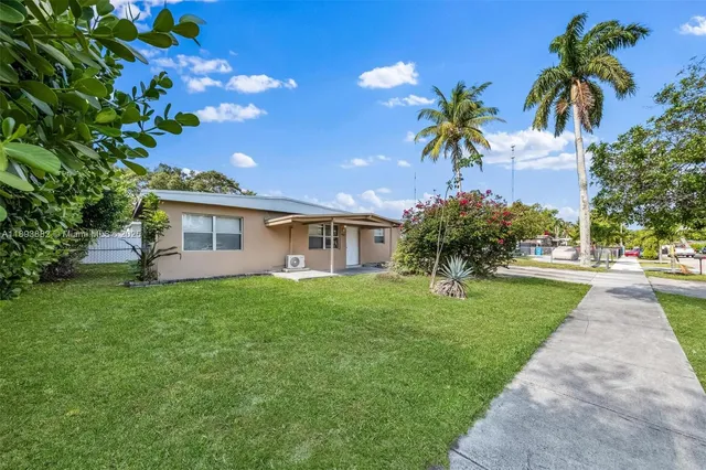 $374,000 | 5720 Southwest 40th Court, West Park, FL 33023