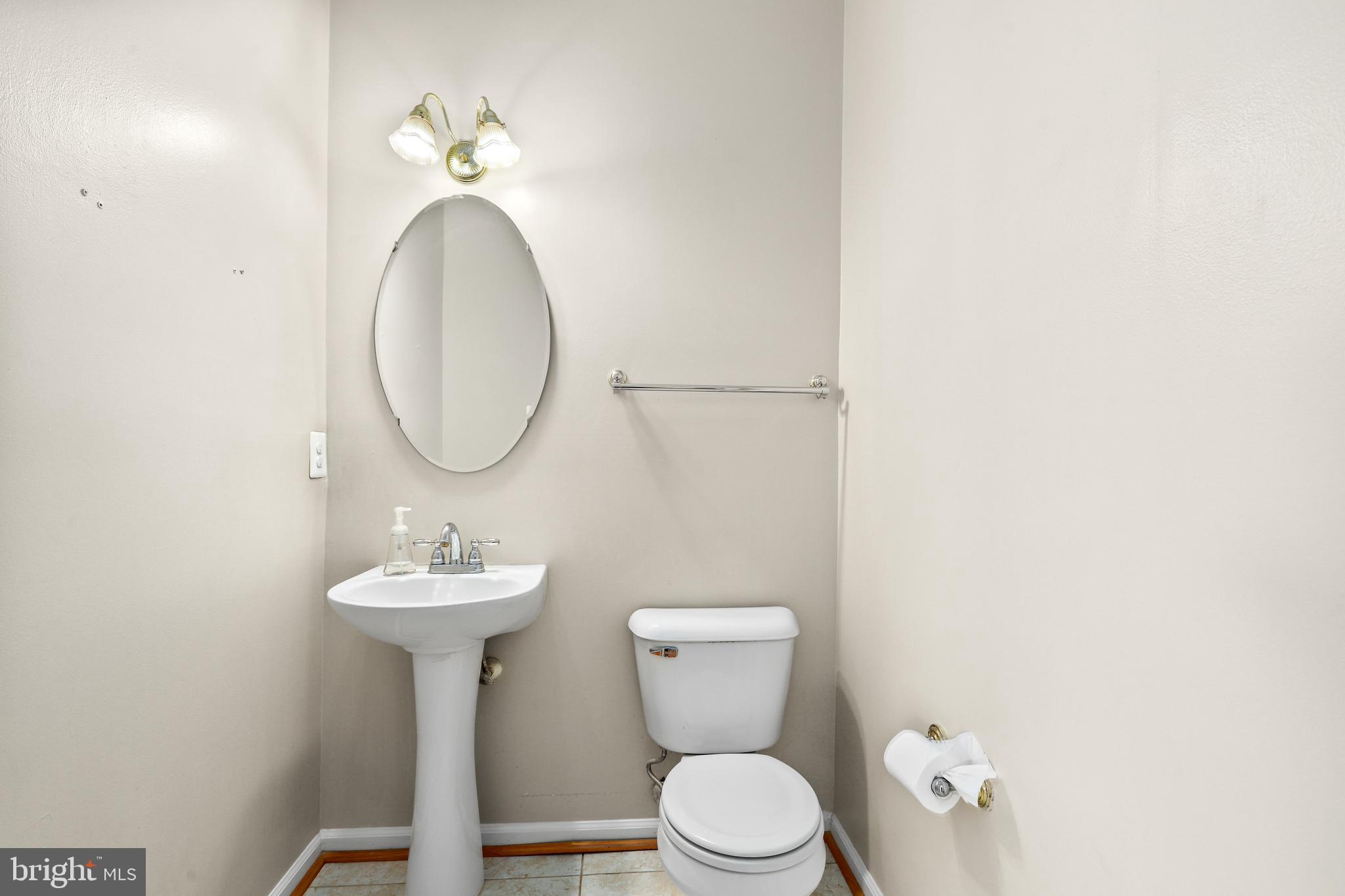 43365 Chokeberry Square Ashburn, VA 20147 - Photo 11 of 49