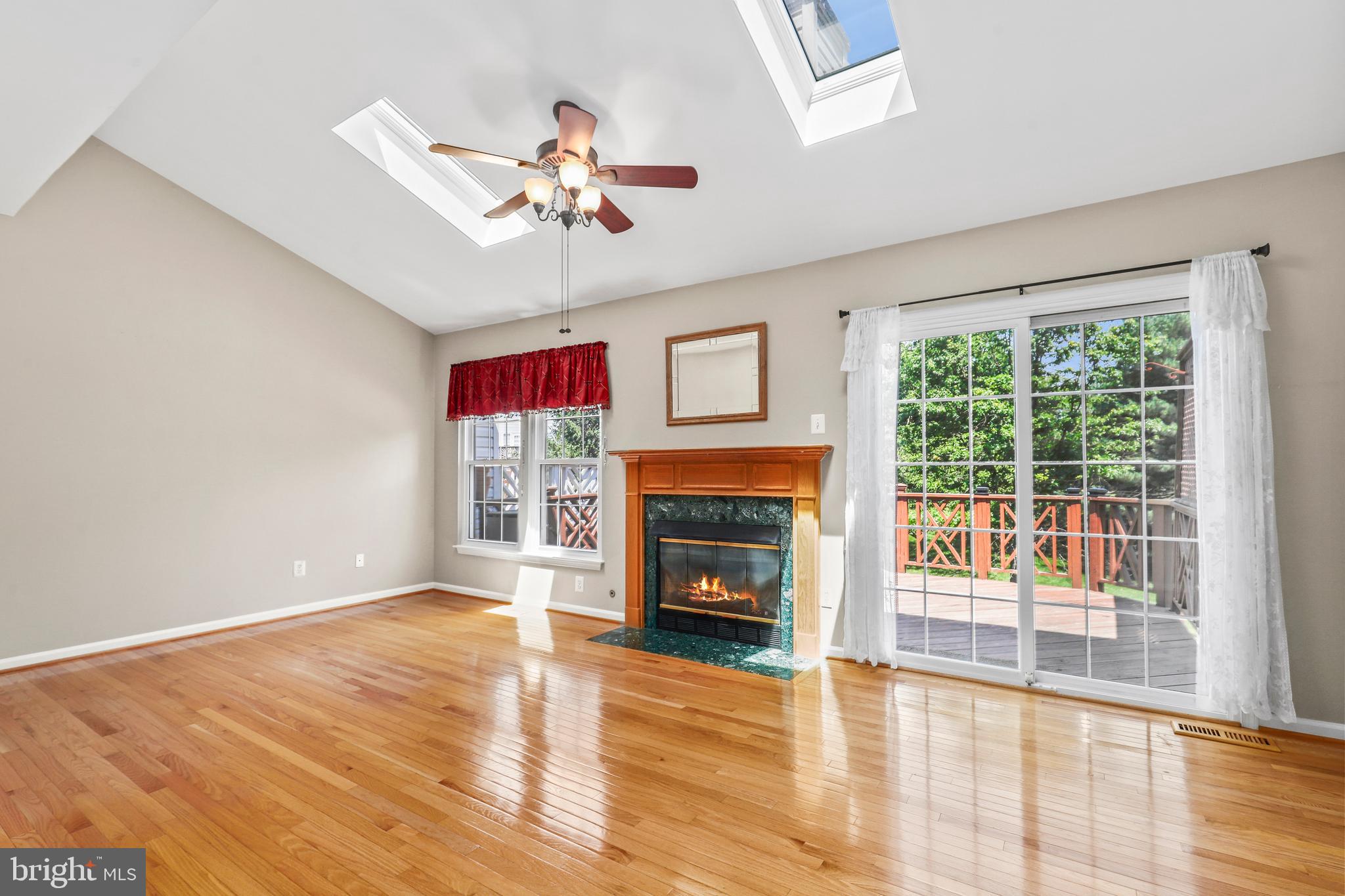 43365 Chokeberry Square Ashburn, VA 20147 - Photo 19 of 49