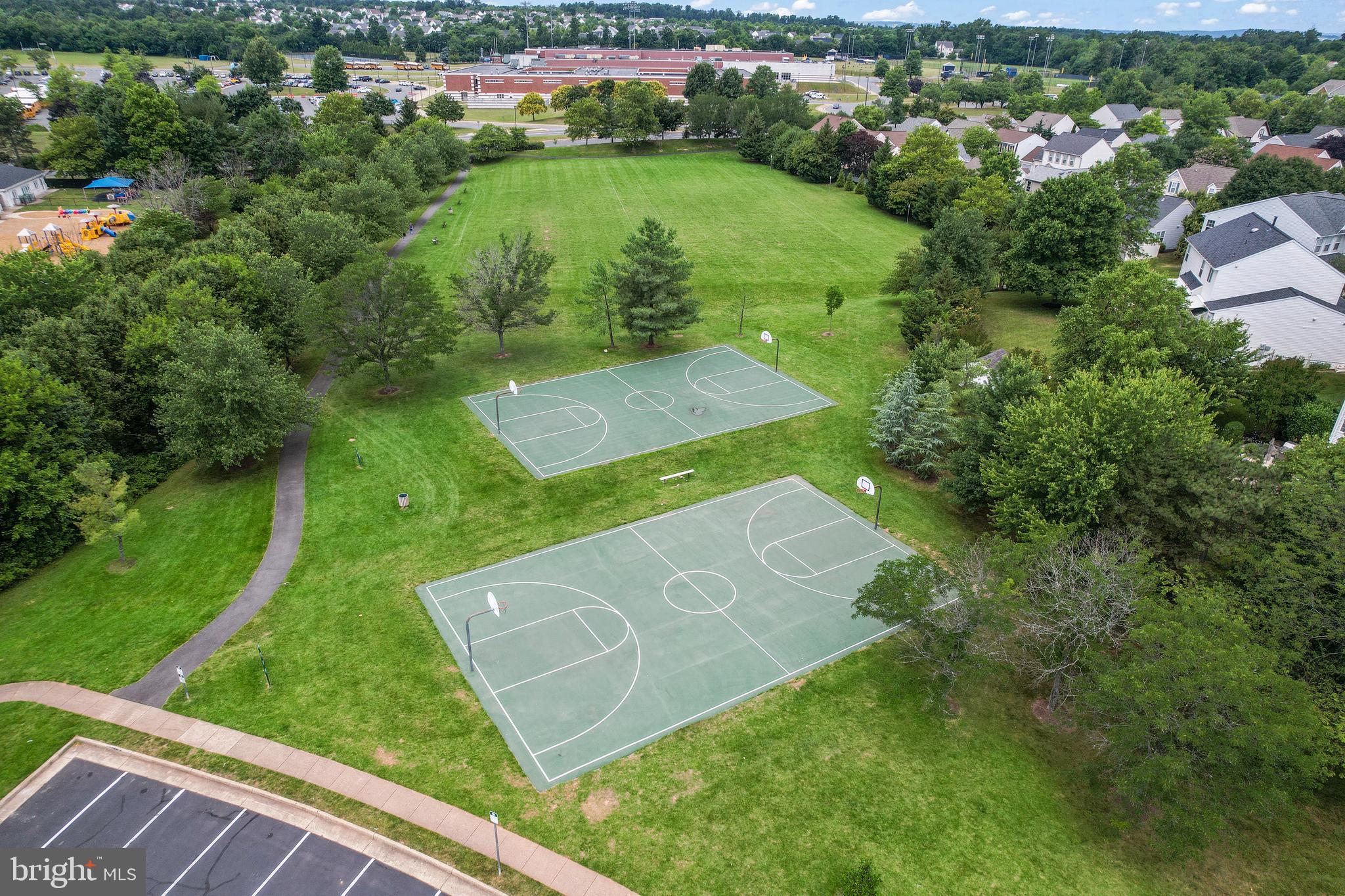 43365 Chokeberry Square Ashburn, VA 20147 - Photo 39 of 49