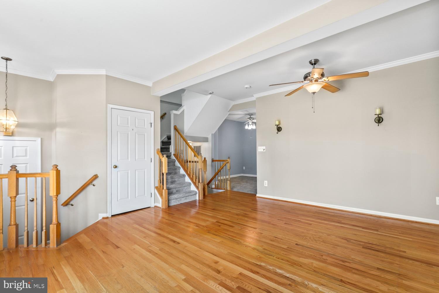 43365 Chokeberry Square Ashburn, VA 20147 - Photo 7 of 49