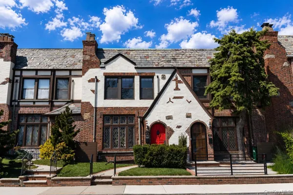 $1,490,000 | 92-15 68th Avenue | Forest Hills