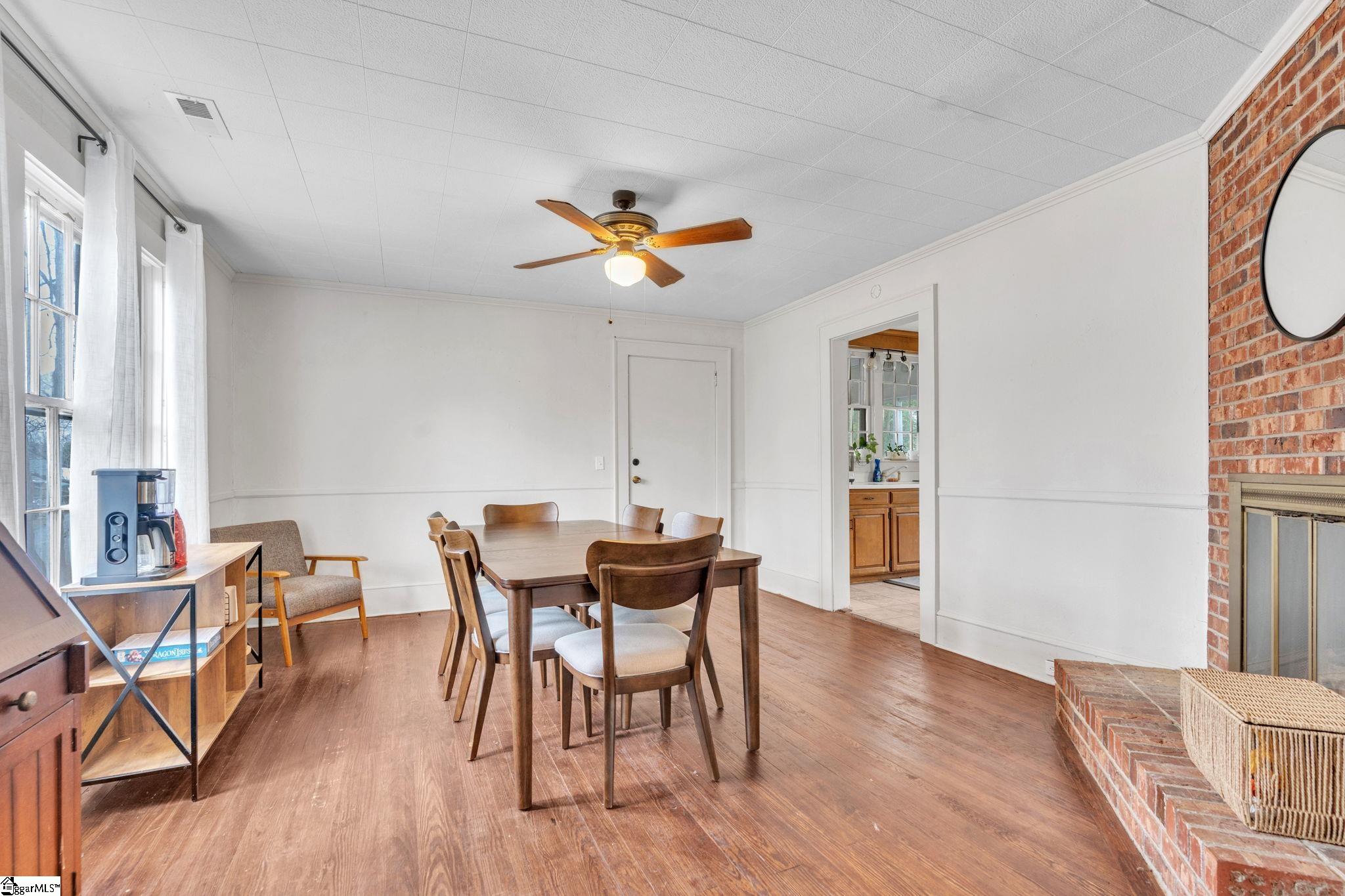 112 Maplebrook Street Laurens, SC 29360 - Photo 17 of 32