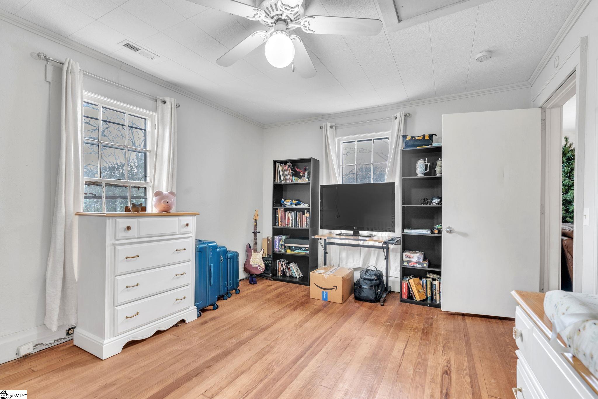 112 Maplebrook Street Laurens, SC 29360 - Photo 4 of 32