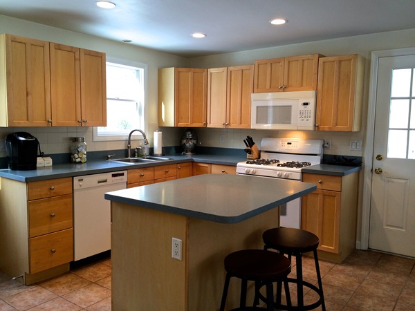 57 Southgate Road Franklin, MA 02038 - Photo 2 of 30 Gallery Image 2