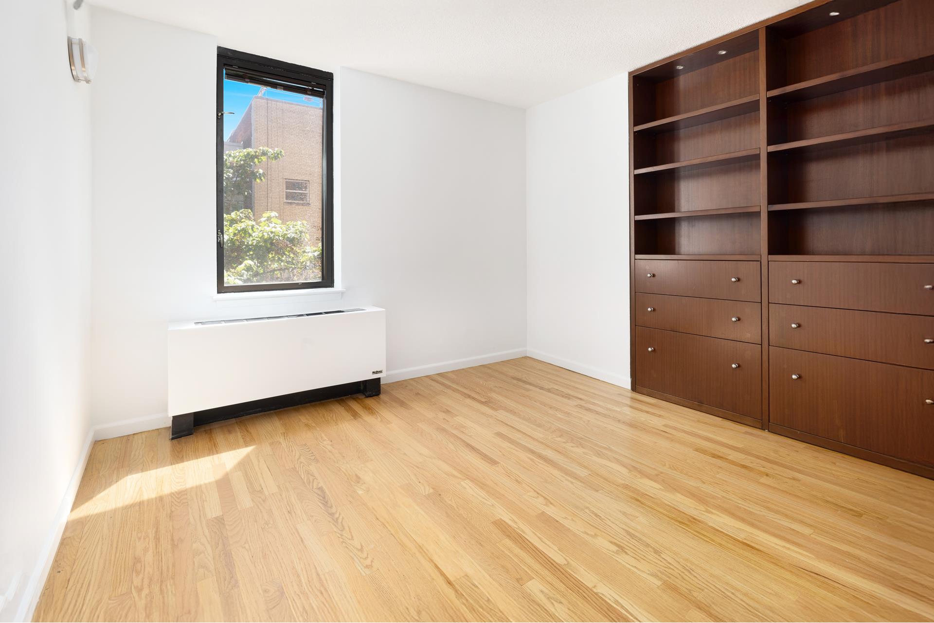 24 East 7th Street, Unit 6C Manhattan, NY 10003 - Photo 12 of 16