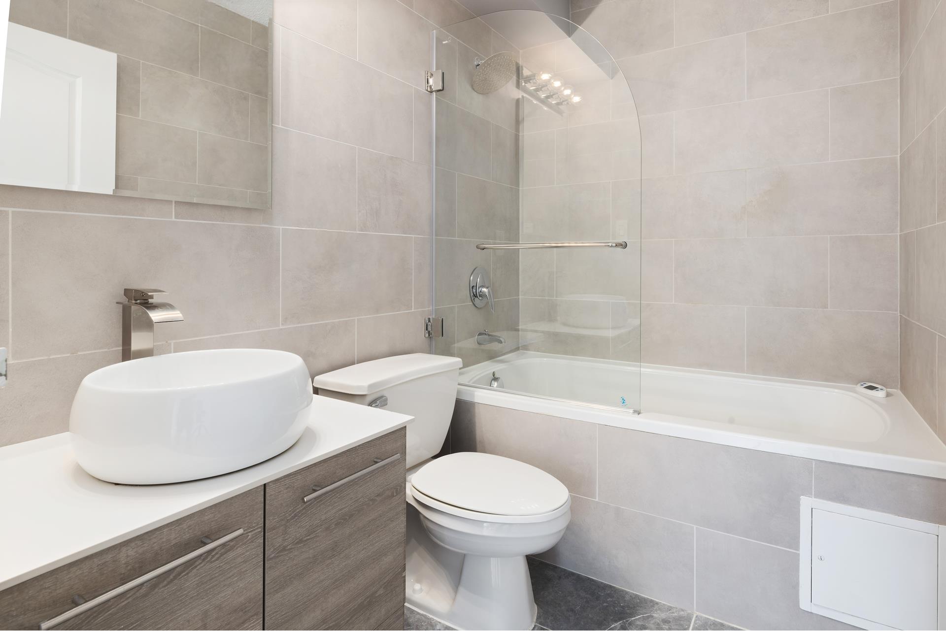 24 East 7th Street, Unit 6C Manhattan, NY 10003 - Photo 6 of 16