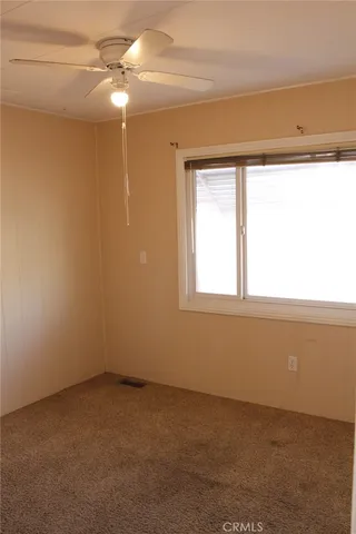 a view of empty room with window