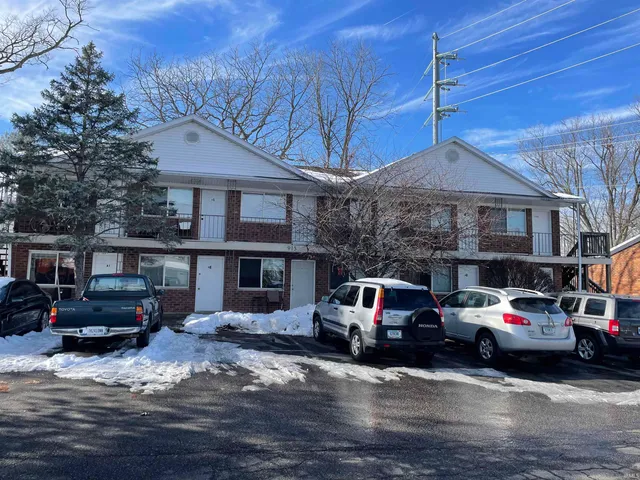 $595 | 915 North Rogers Street, Unit A9, Bloomington, IN 47404