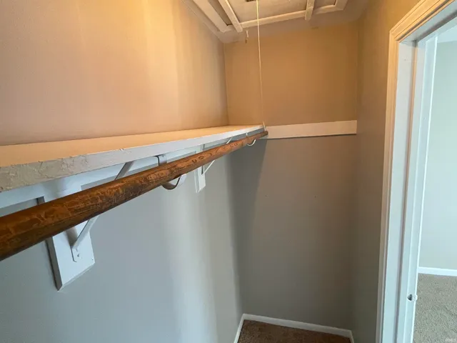 $595 | 915 North Rogers Street, Unit A9, Bloomington, IN 47404