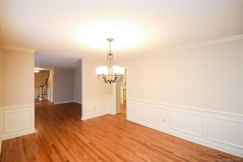217 Nelson Road Matthews, NC 28104 - Photo 5 of 19 Gallery Image 5