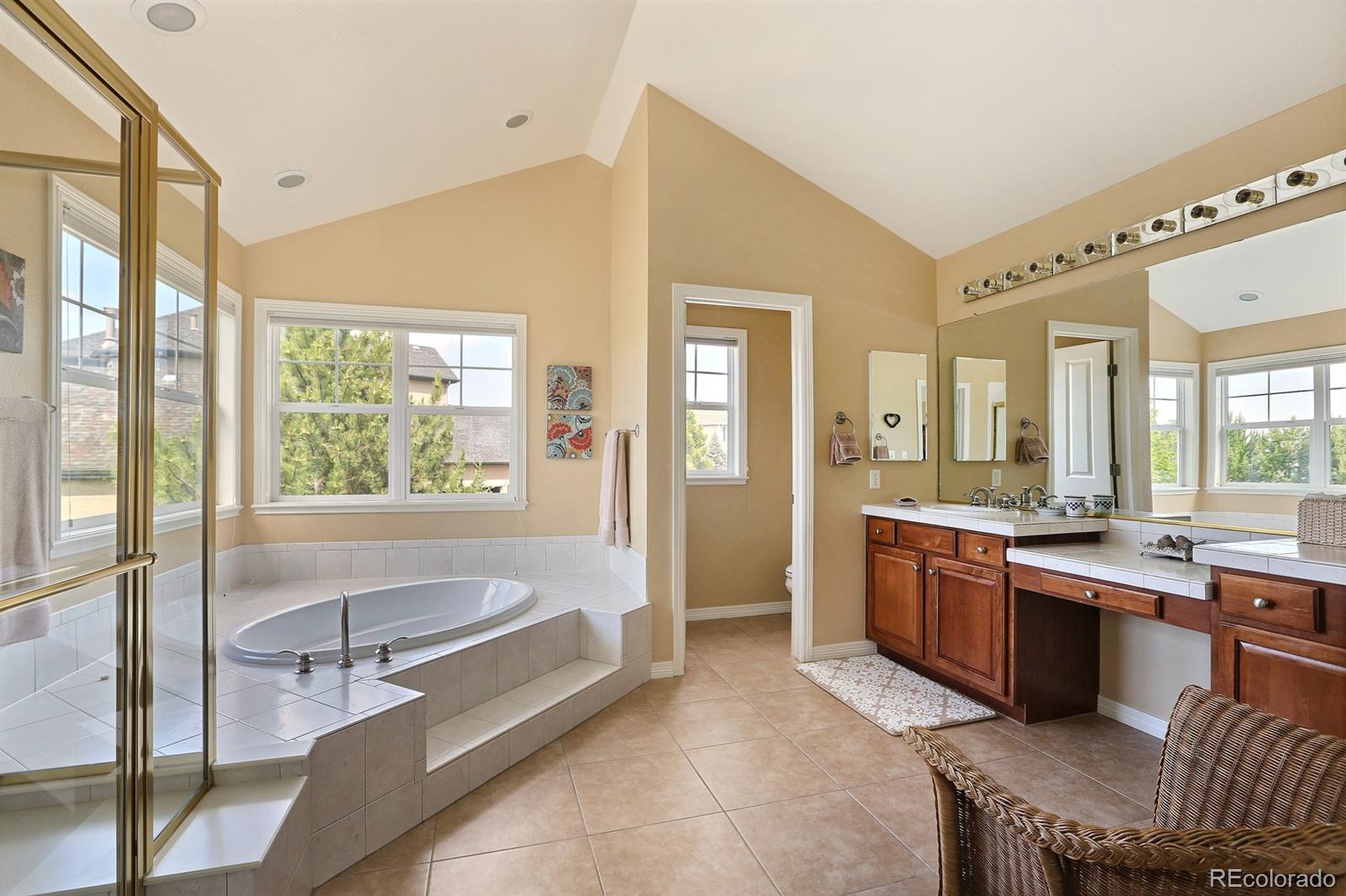 10614 Ridgecrest Circle Highlands Ranch, CO 80129 - Photo 24 of 35 Gallery Image 24