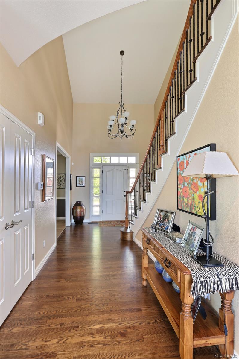 10614 Ridgecrest Circle Highlands Ranch, CO 80129 - Photo 4 of 35 Gallery Image 4