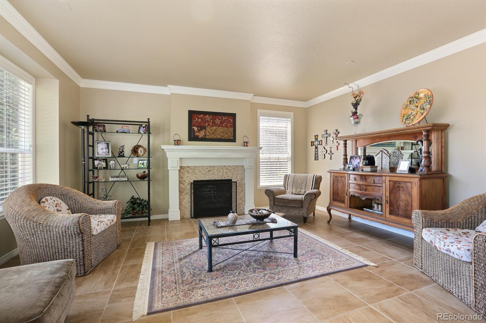 10614 Ridgecrest Circle Highlands Ranch, CO 80129 - Photo 5 of 35 Gallery Image 5