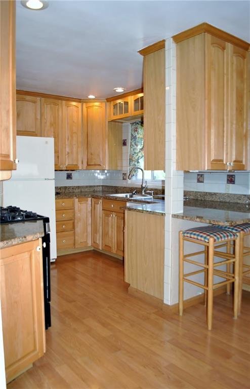 228 Bascom Avenue Pittsburgh, PA 15214 - Photo 16 of 24 Completely updated Kitchen!