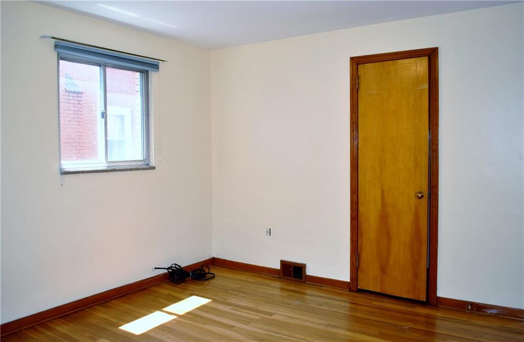 228 Bascom Avenue Pittsburgh, PA 15214 - Photo 9 of 24 2nd bedroom has plenty of space, hardwood floors, and a large closet!
