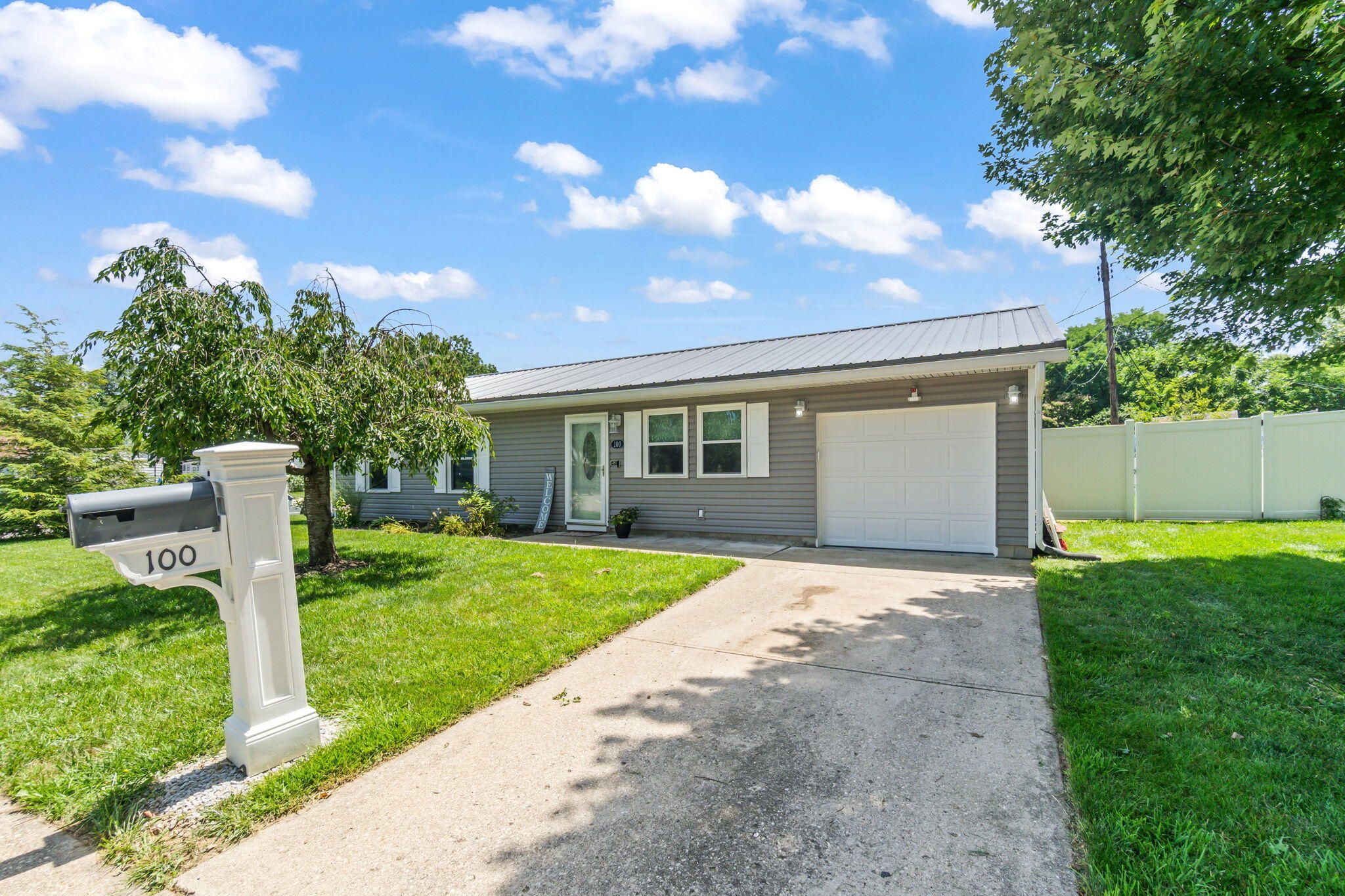 100 Atwood Place Riverside, OH 45431 - Photo 3 of 26 2-web-or-mls-DSC07584