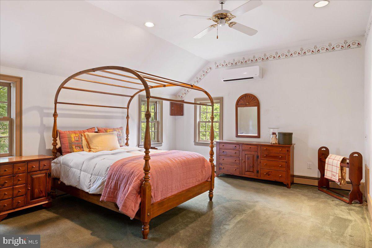 5322 Carversville Road Doylestown, PA 18902 - Photo 32 of 54 Primary en-suite