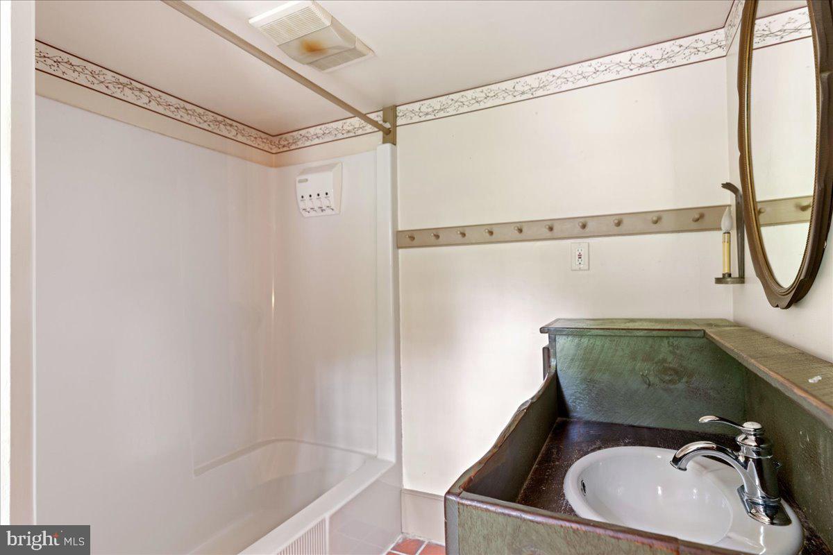 5322 Carversville Road Doylestown, PA 18902 - Photo 37 of 54 Hall bathroom