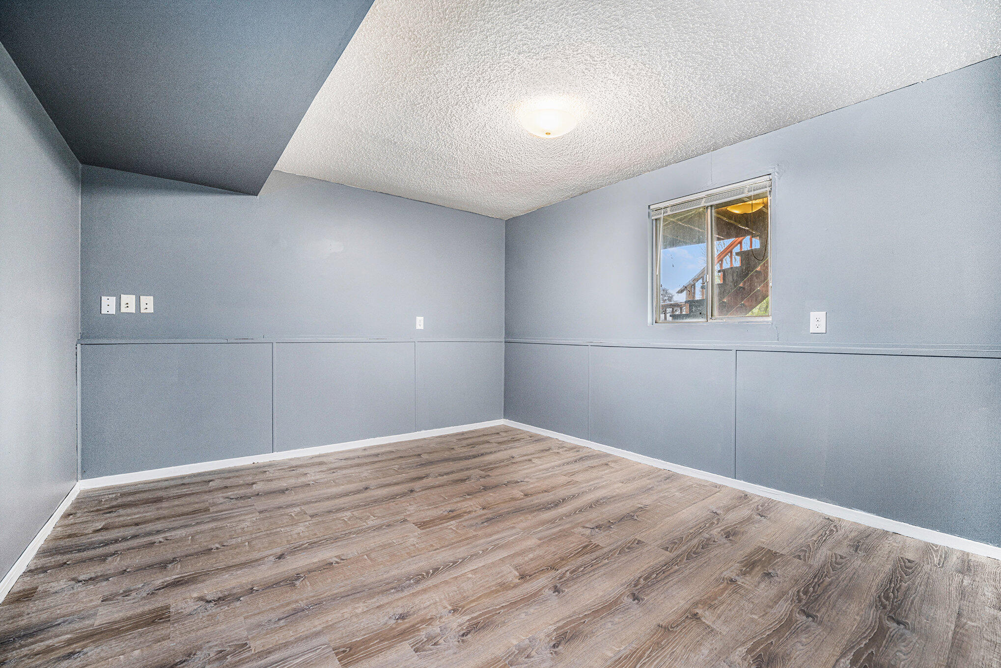 18920 Highway 86 Three Rivers, MI 49093 - Photo 18 of 24 019_file_886