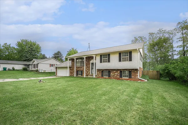$224,900 | 18920 Highway 86, Three Rivers, MI 49093