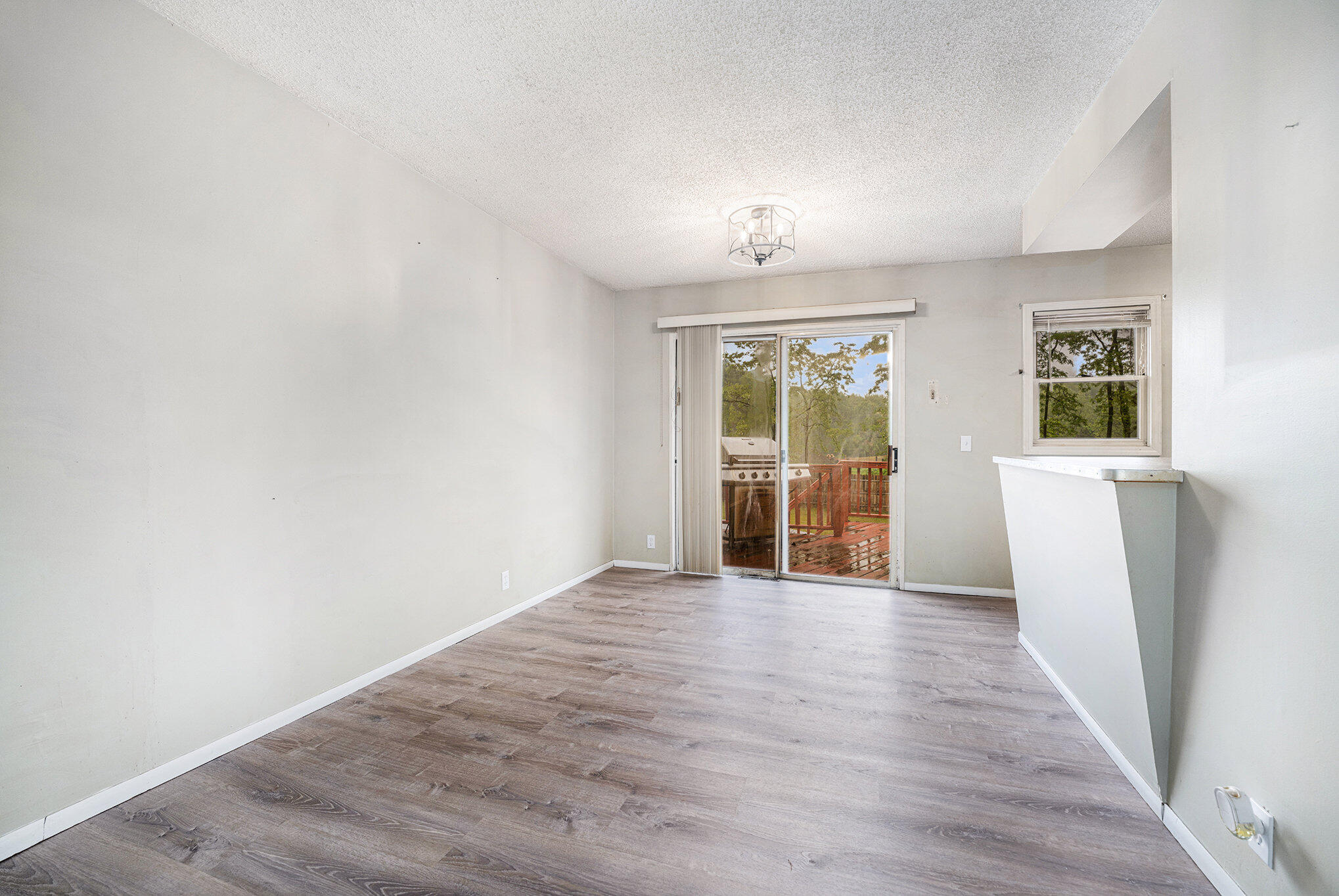 18920 Highway 86 Three Rivers, MI 49093 - Photo 7 of 24 009_file_783