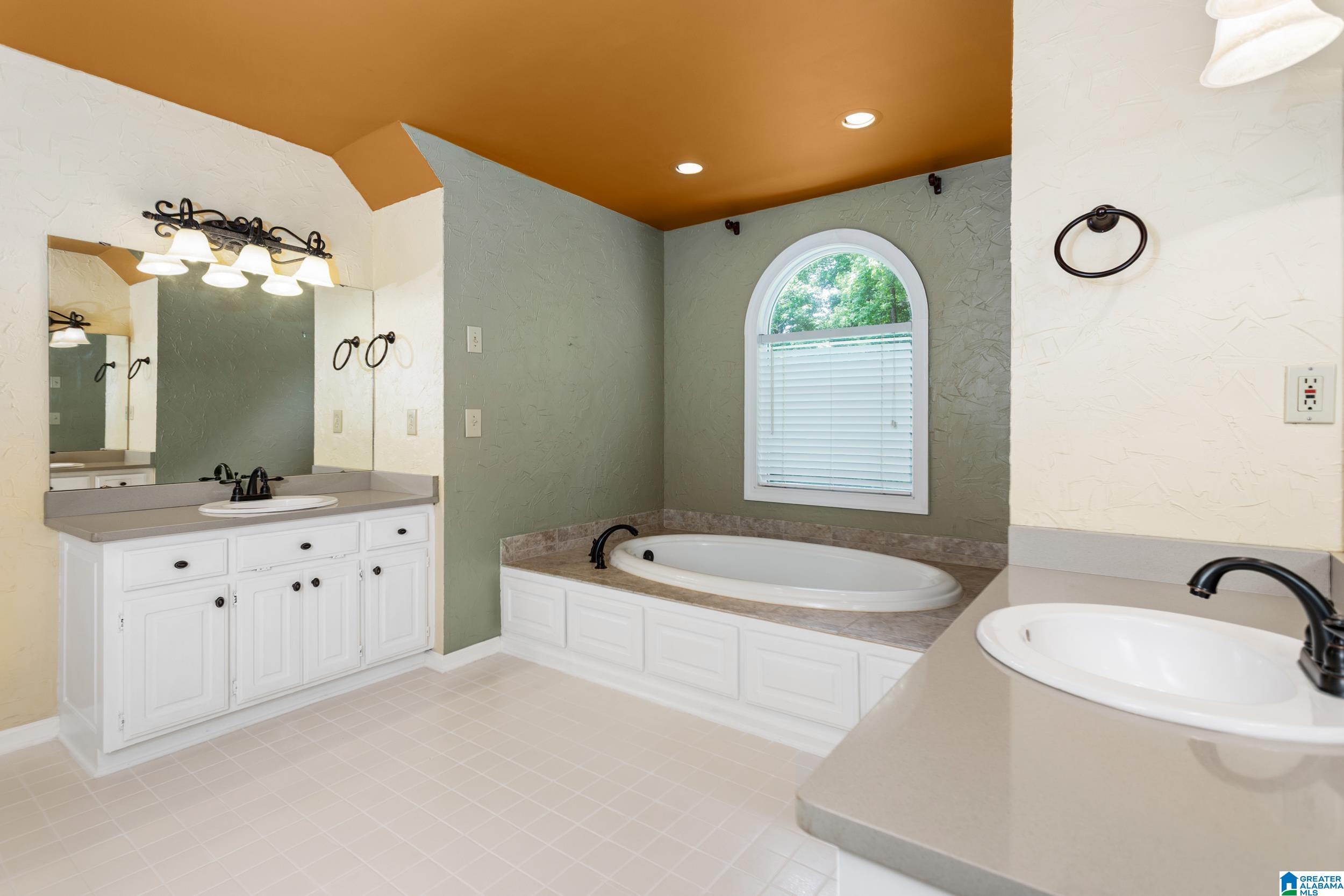 19 Timber Trace Anniston, AL 36207 - Photo 8 of 38