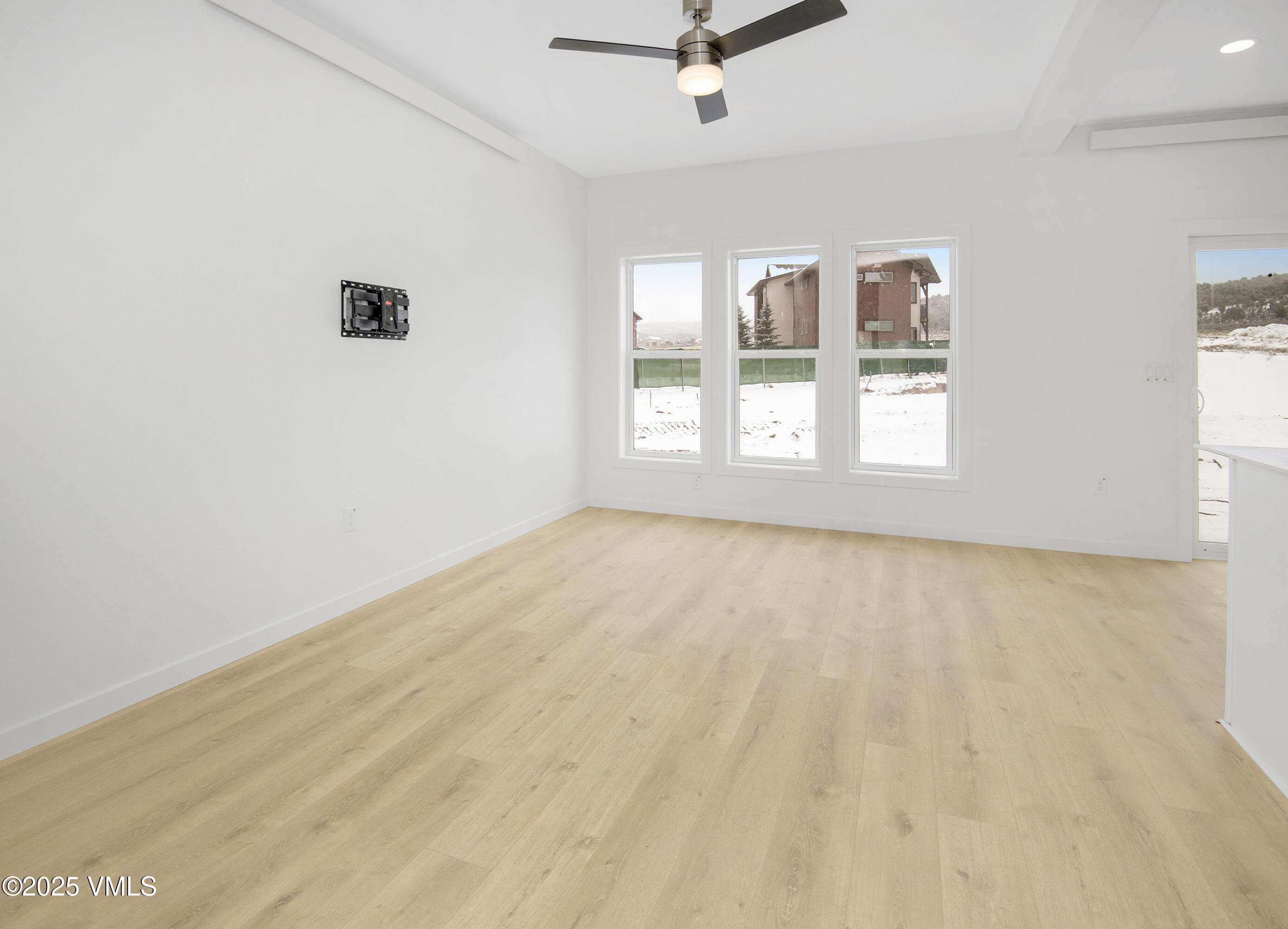 60 Comanche Way Gypsum, CO 81637 - Photo 12 of 46 a view of an empty room with a window