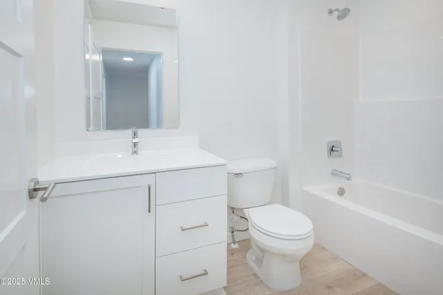 $745,000 | 60 Comanche Way, Gypsum, CO 81637