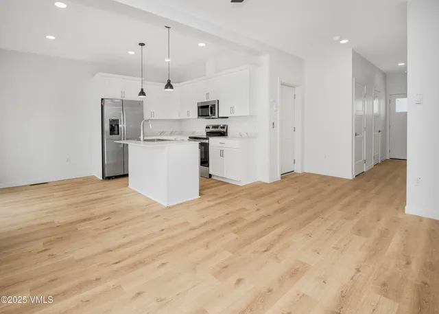 $745,000 | 60 Comanche Way, Gypsum, CO 81637