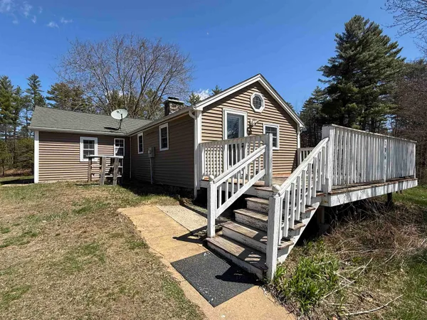 $349,900 | 206 South Barnstead Road, Barnstead, NH 03225