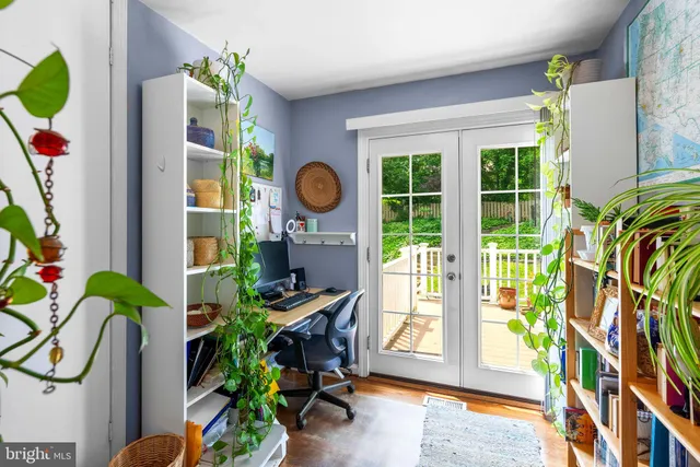 $3,200 | 3904 Lantern Drive, Silver Spring, MD 20902