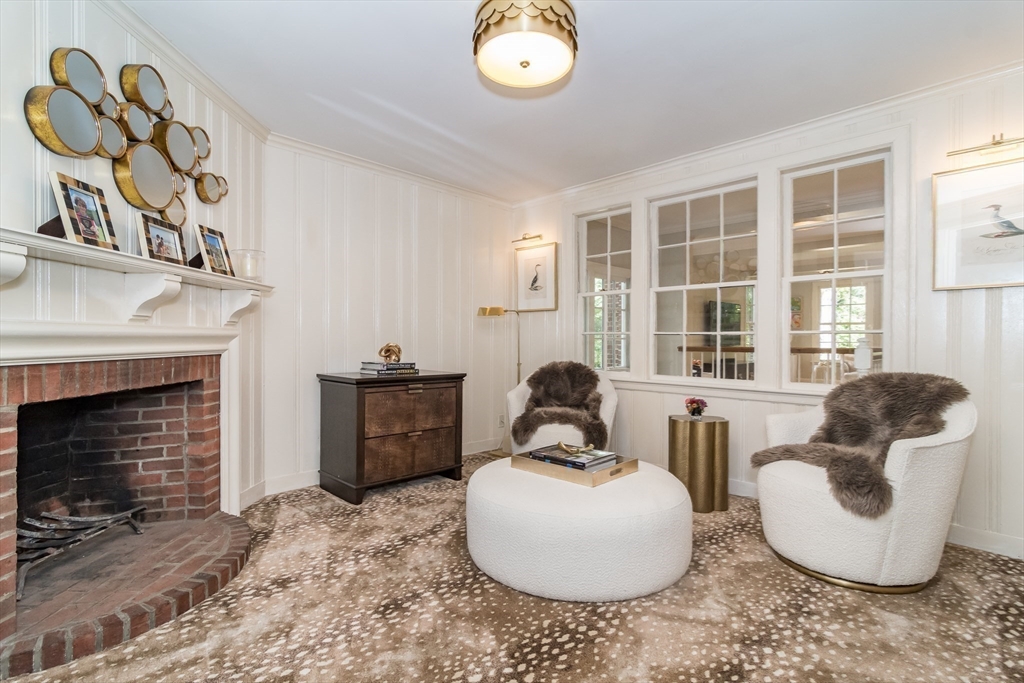 45 Old Colony Road Wellesley, MA 02481 - Photo 13 of 34
