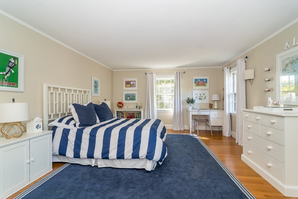45 Old Colony Road Wellesley, MA 02481 - Photo 19 of 34