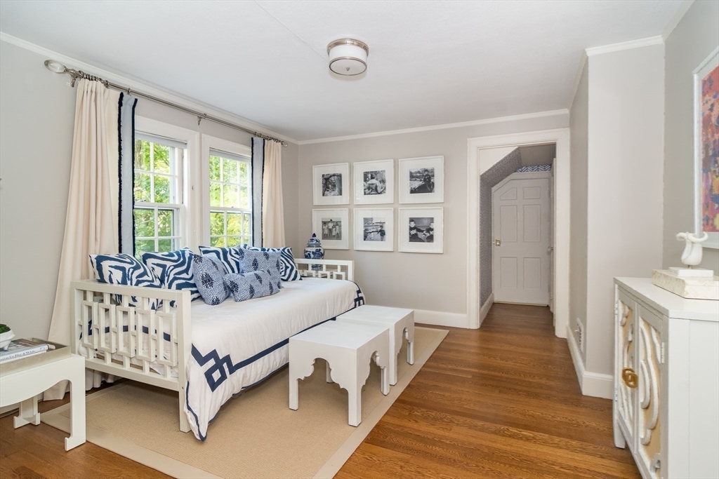 45 Old Colony Road Wellesley, MA 02481 - Photo 21 of 34