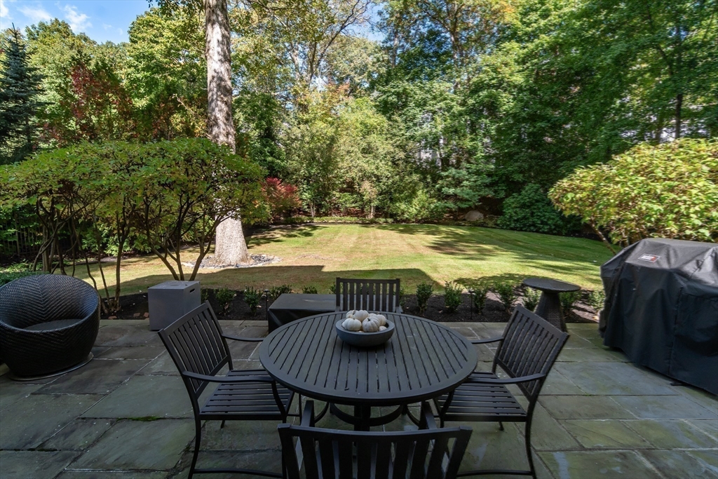 45 Old Colony Road Wellesley, MA 02481 - Photo 29 of 34