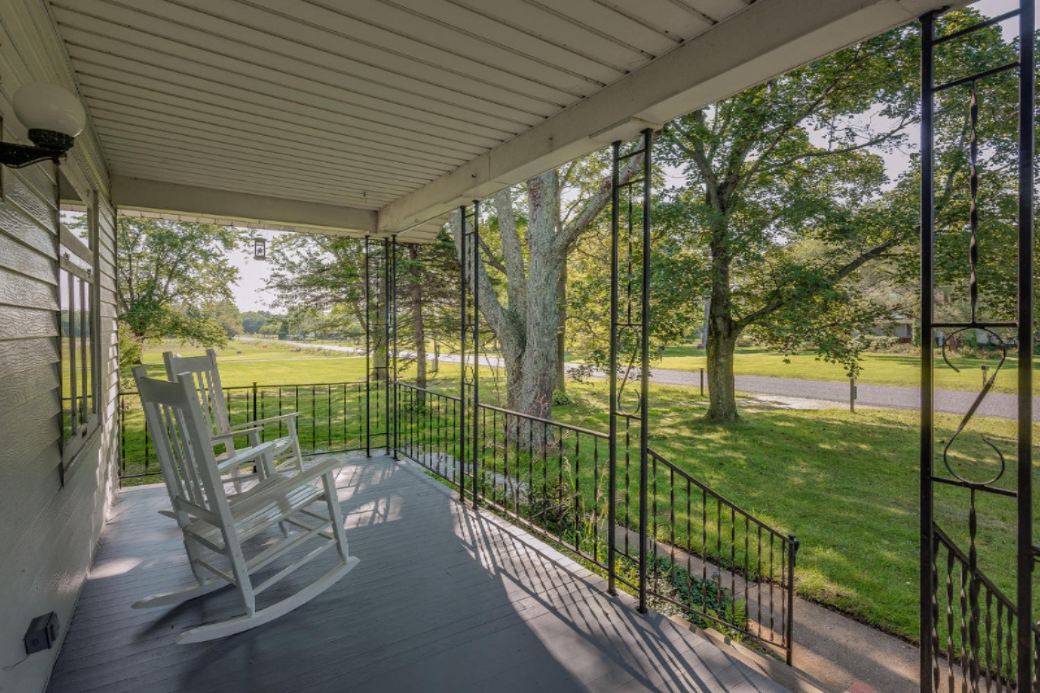 5197 Sawyer Road Sawyer, MI 49125 - Photo 3 of 25 004-18-Front Porch