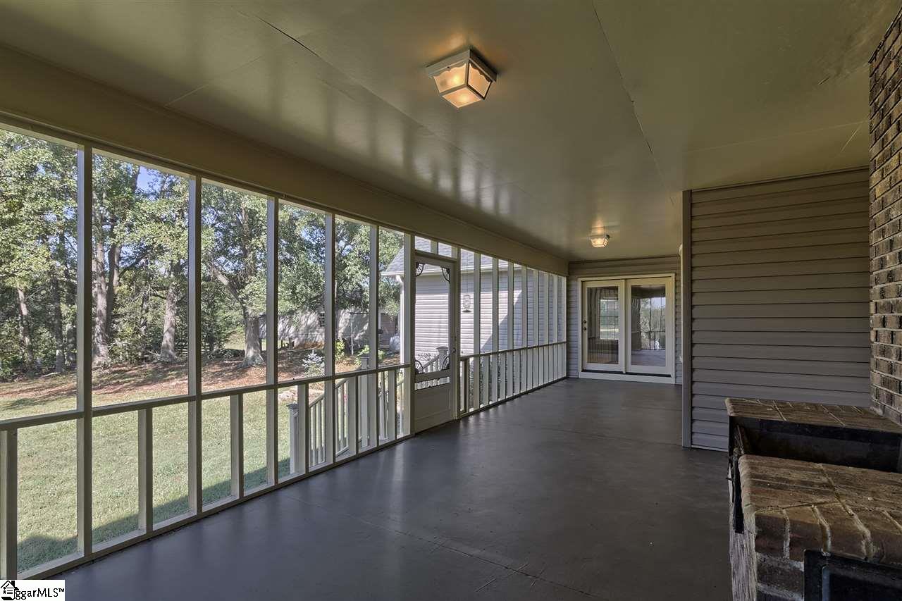 824 Neely Ferry Road Simpsonville, SC 29680 - Photo 33 of 36 Gallery Image 33