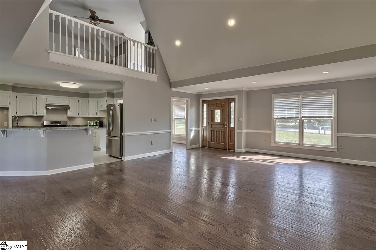 824 Neely Ferry Road Simpsonville, SC 29680 - Photo 8 of 36 Gallery Image 8