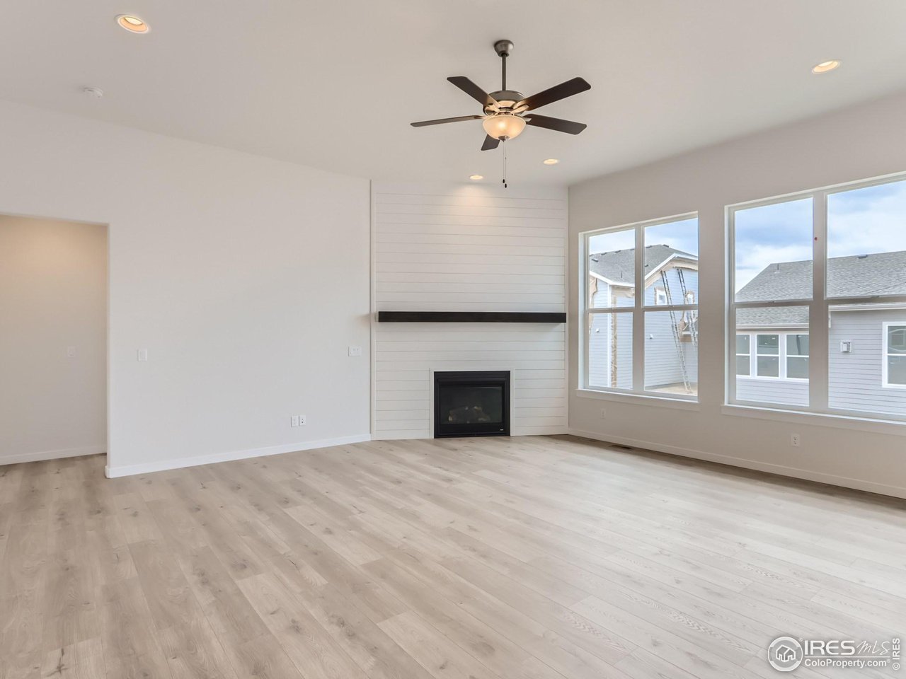 2072 Falling Leaf Drive Windsor, CO 80550 - Photo 5 of 28