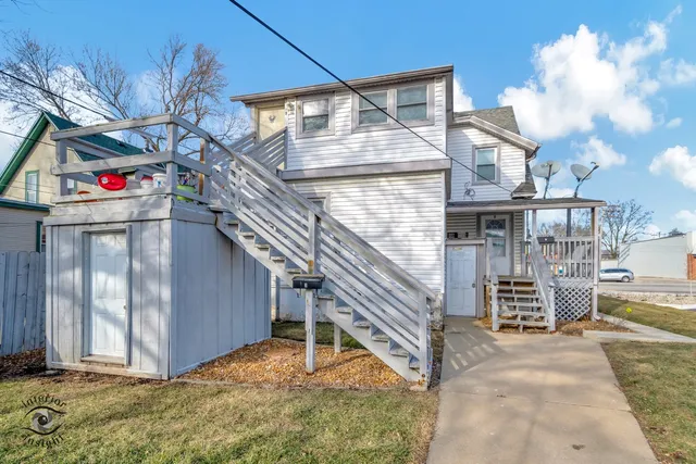 $382,500 | 458 West Broadway Street, Bradley, IL 60915